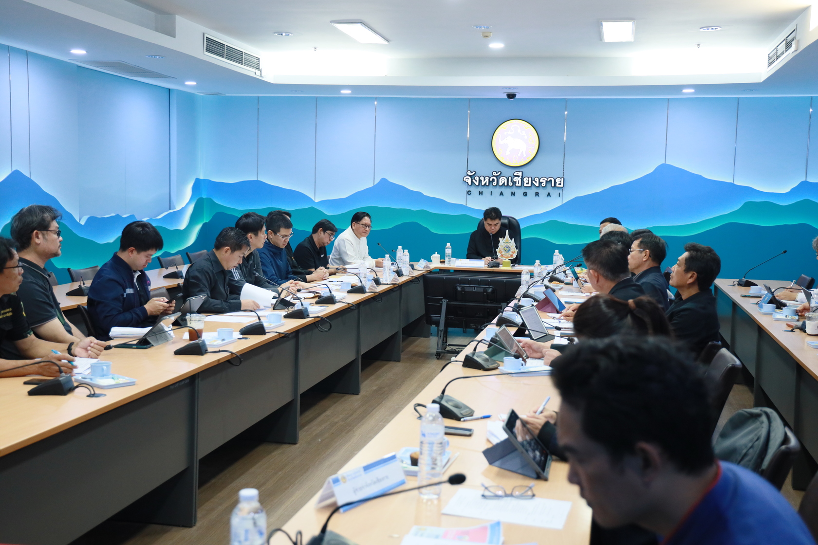 ผู้ว่าฯ เชียงราย เร่งแก้ปัญหาบ้านไม่มีไฟฟ้าใช้ เดินหน้าครอบคลุม 15 อำเภอ กว่า 2,800 ครัวเรือน