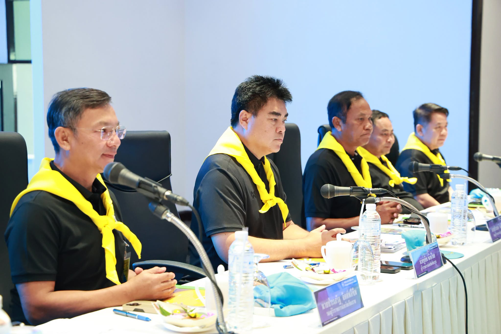 ผู้ว่าฯ เชียงราย ประชุมคณะกรมการจังหวัด ครั้งที่ 7/2569 ติดตามการขับเคลื่อนนโยบายรัฐบาล พร้อมมอบรางวัลเชิดชูเกียรติและเร่งรัดภารกิจสำคัญของจังหวัด