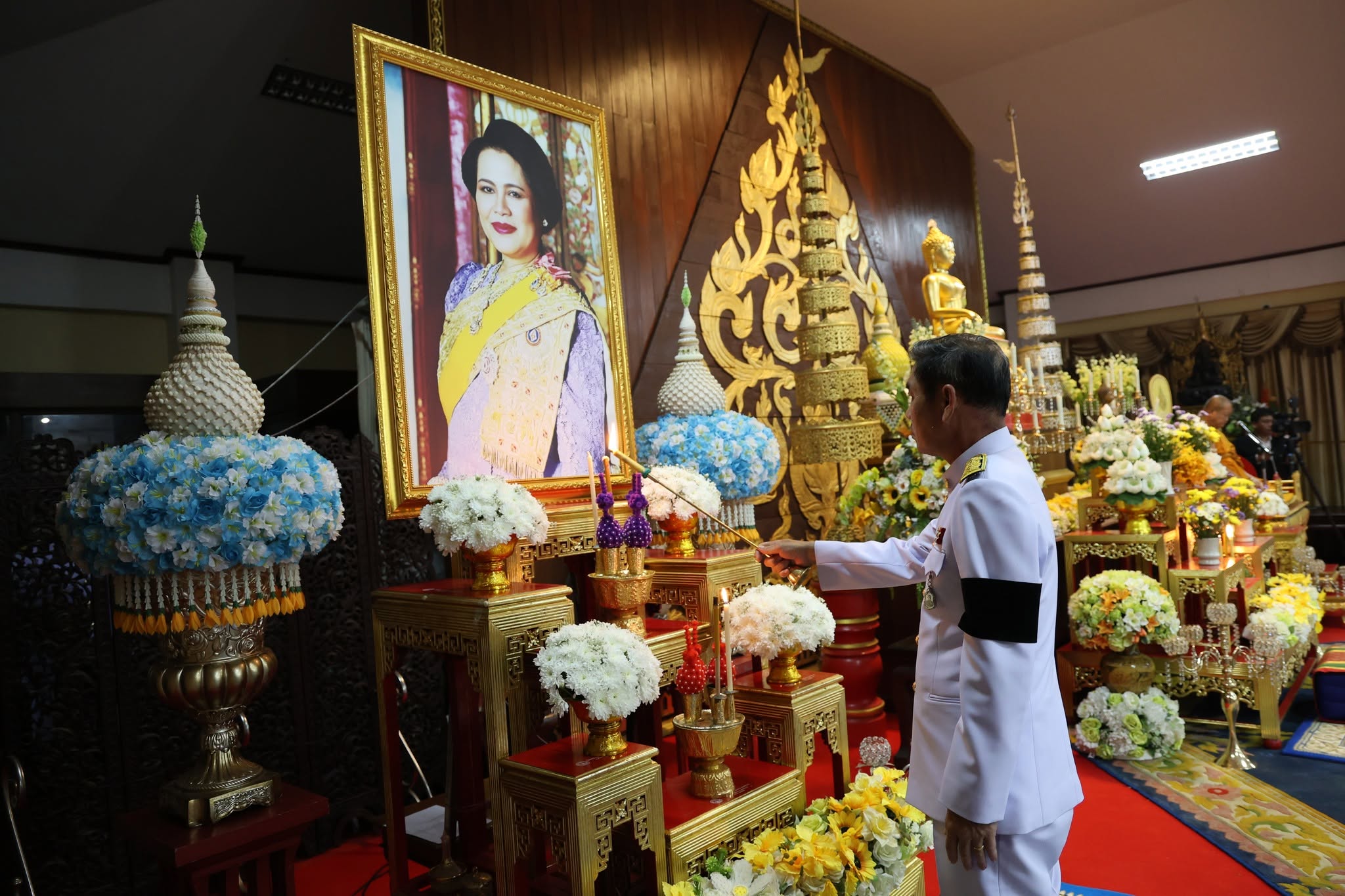 ประมวลภาพ จังหวัดเชียงรายประกอบพิธีบำเพ็ญกุศลสัตตมวาร (7 วัน) ถวายพระราชกุศลแด่ สมเด็จพระนางเจ้าสิริกิติ์ พระบรมราชินีนาถ พระบรมราชชนนีพันปีหลวง