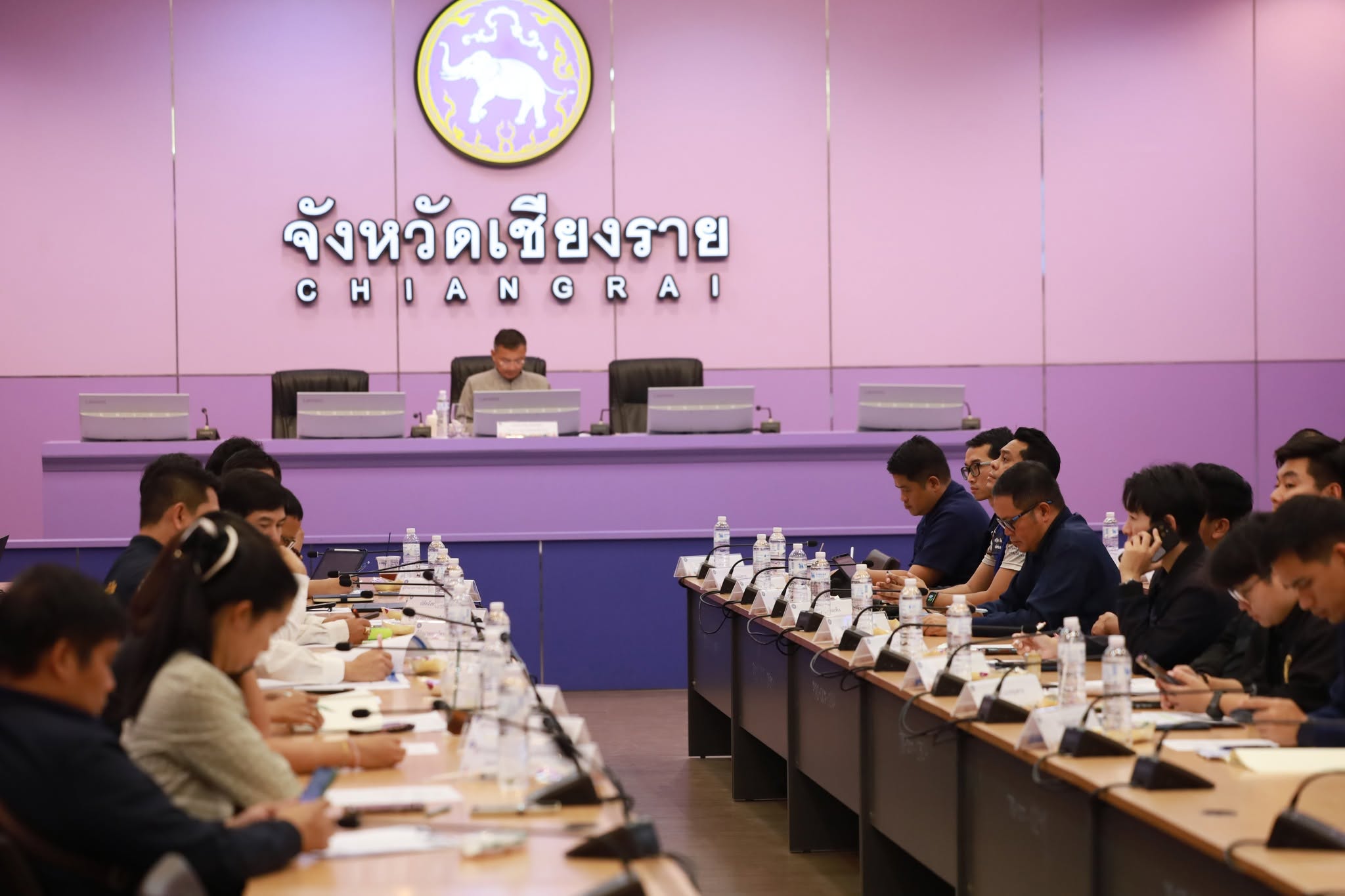 รองผู้ว่าราชการจังหวัดเชียงราย ร่วมประชุมขับเคลื่อนโครงการพัฒนาแก้มลิงทั้งประเทศ ตามข้อสั่งการนายกรัฐมนตรี